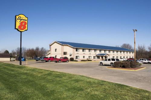 Super 8 by Wyndham Danville