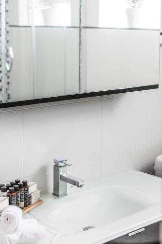 DN Sea Apartments - image 4