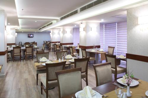 餐廳, 森巴拉克市酒店 (Hotel Senbayrak City                                                                        ) in 阿達納市中心