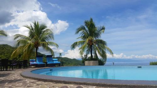 Infinity Heights Resort - 수영장