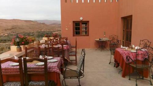 Patogumai, Hotel Almanader in Boumalne Dades