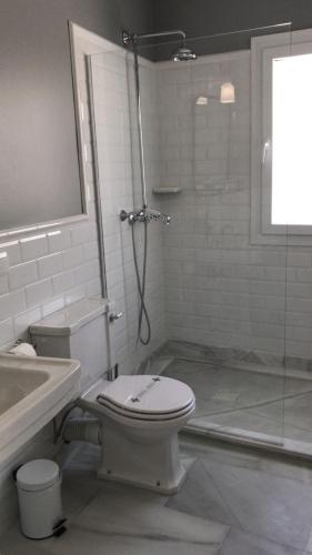 Suite image 8