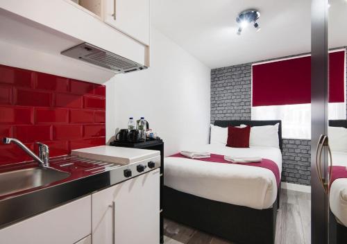 Wembley Park Hotel - image 12