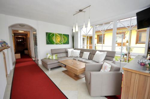 Lobby, Apartmenthaus Sonnenhang in Obere Klaus