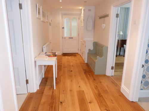 Little Grosvenor - image 5