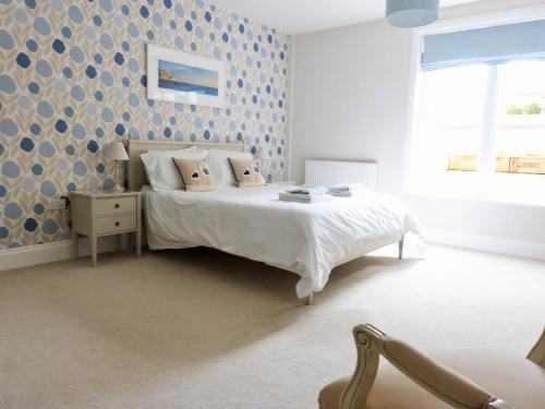 Little Grosvenor - image 2