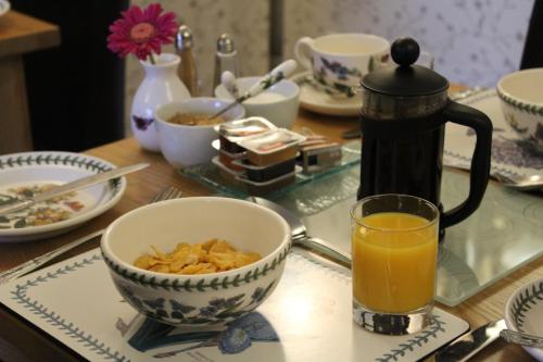 Hillview Guest House - image 14