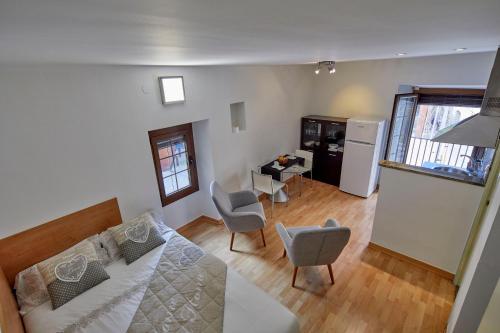 Sant Josep Loft - Angles