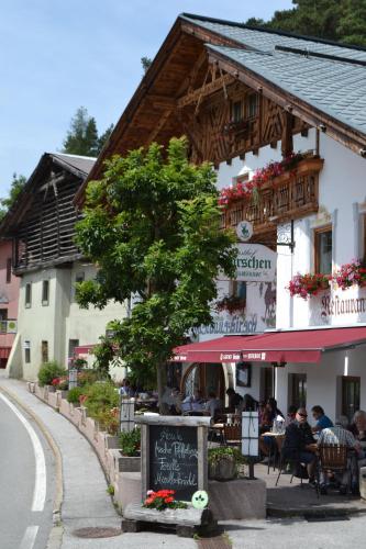 Gasthof Hirschen – Reith bei (by) Seefeld, IL