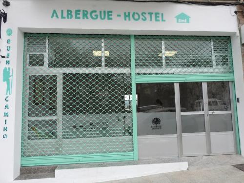 Exterior view, Albergue Buen Camino Tui in Albelos