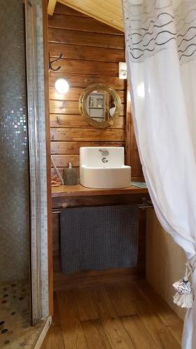 Le Bassin du Tertre Chambres d'hôtes insolites et Spa