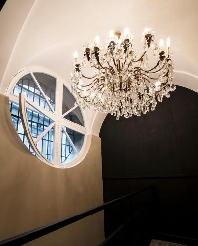 Caruso Place Boutique & Wellness Suites - image 12