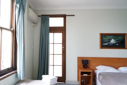 Hurstville Ritz Hotel - image 11
