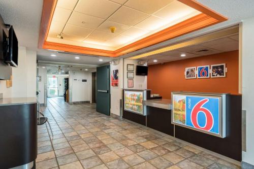 Motel 6-Newport, TN