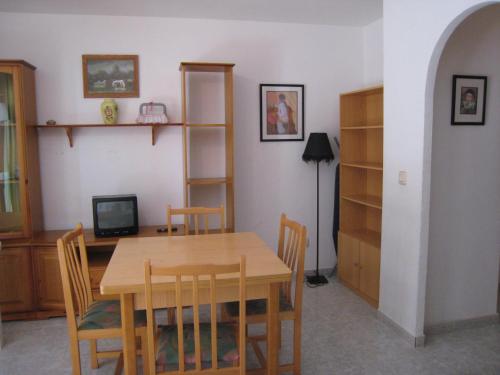 Apartamentos Turísticos Isla Grosa - image 2