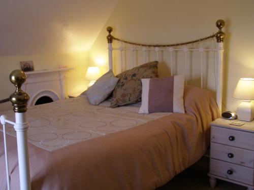 Anton Guest House Bed and Breakfast - image 7