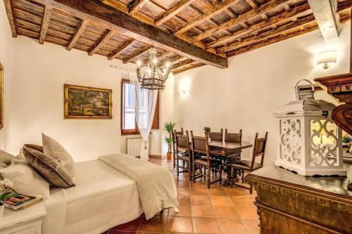 FRESH HOUSE TREVI 1 3