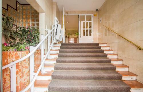 UD Apartments - Atocha Stylish with pool - image 14