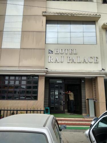 Hotel Raj Palace