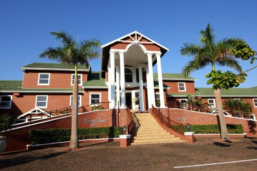 Entrance, Kingfisher Lodge in Mount Edgecombe