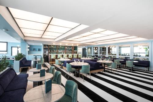 Ресторан, L'Echappee - Hotel Casino Dieppe in Dieppe