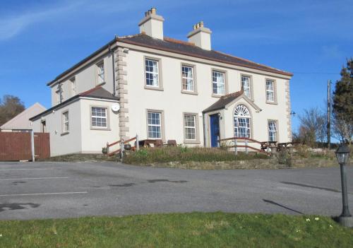 Rathmore House Bed & Breakfast 