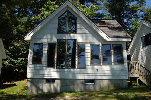 Sebago Lake Lodge & Cottages Standish (ME)