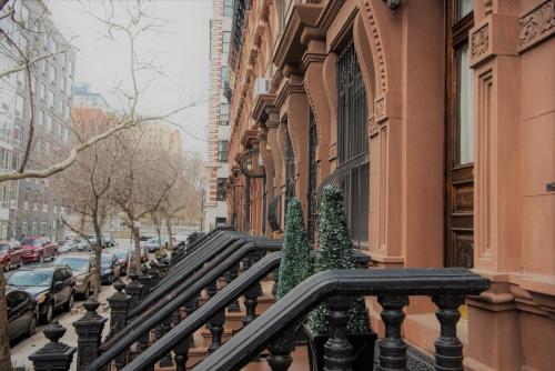 Harlem Grand, New York (photo 9)