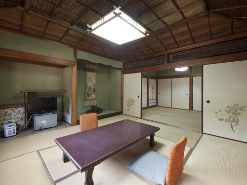 Japanese-Style Room with Private Bathroom