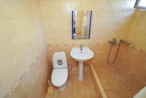 Guest house Niagara Adler - image 2