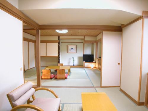 Hotel Shirakabaso Shigakogen