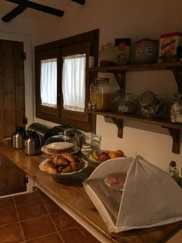 Alimentos e Bebidas, Casa Perarruga in Pirineo Aragones