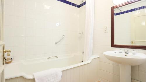 The Lion Hotel Shrewsbury - image 10
