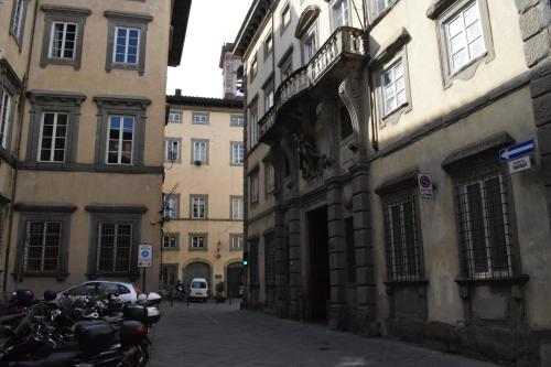 Palazzo Tucci Residenza d'epoca - image 10
