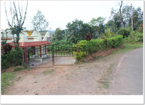 Lahari Welcomes You photo 3