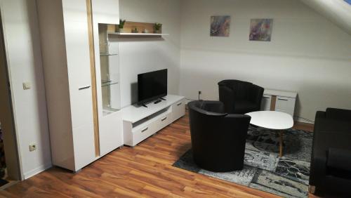 3 twin beds, 1 sofa bed