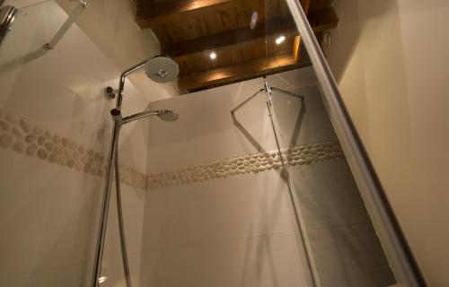 Double Room image 5