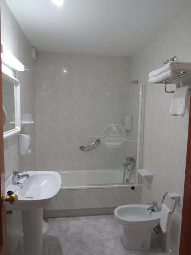 Hotel Nuevo Lanzada - image 6
