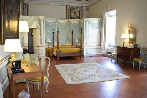 Palazzo Tucci Residenza d'epoca - image 9