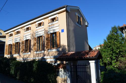  Holiday house with a parking space Opatija - 12250, Pension in Opatija bei Veli Brgud