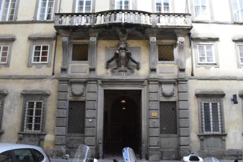 Palazzo Tucci Apartments - image 2