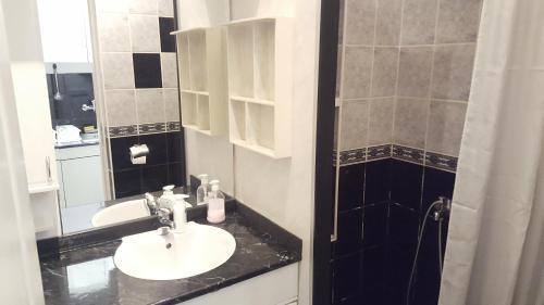 Slavija Square Apartment Cvetni Trg - image 3