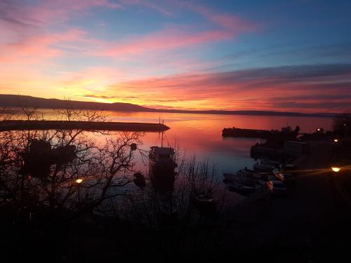  Sunset, Pension in Klenovica