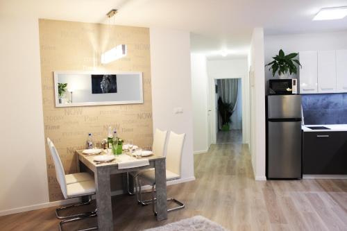 LEO Apartment Augustus
