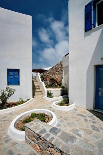 Amorgion Hotel - image 14