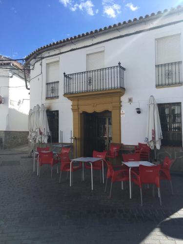 Restorāns, Disfruta De Nuestra Casa En Un Entorno Natural in Montejakve