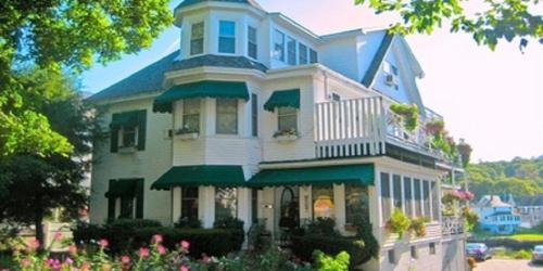 Harbour Towne Inn on the Waterfront - Accommodation - Boothbay Harbor