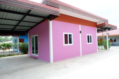 Facilities, Jarawee Resort in Thung Tako