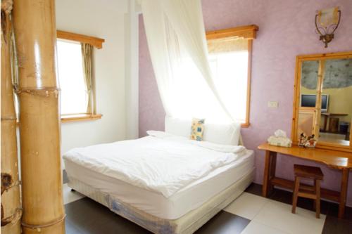1 queen bed