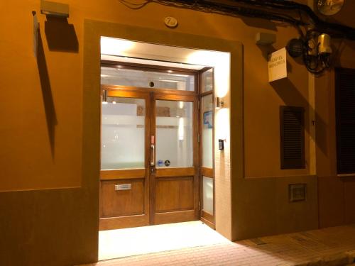 Hostel Menorca - image 14